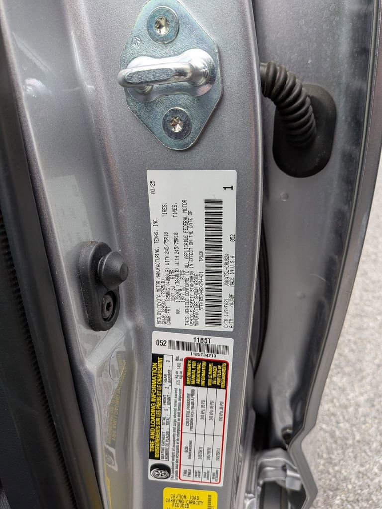 Used 2025 Toyota Tundra SR image 25