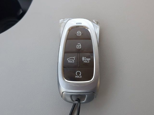 New 2025 Hyundai Palisade Limited image 3