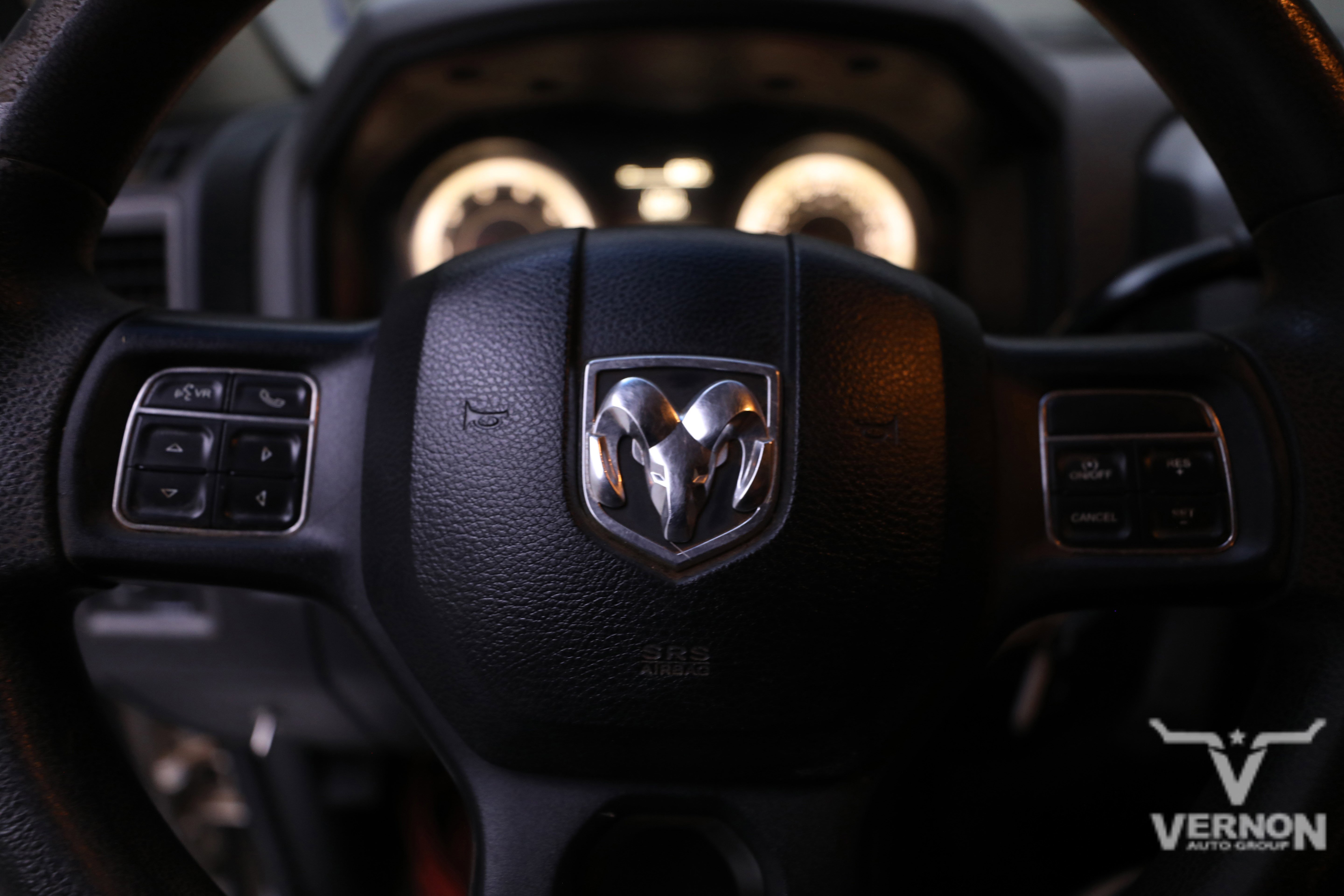 Used 2015 RAM 2500 Tradesman w/ Chrome Appearance Group image 21