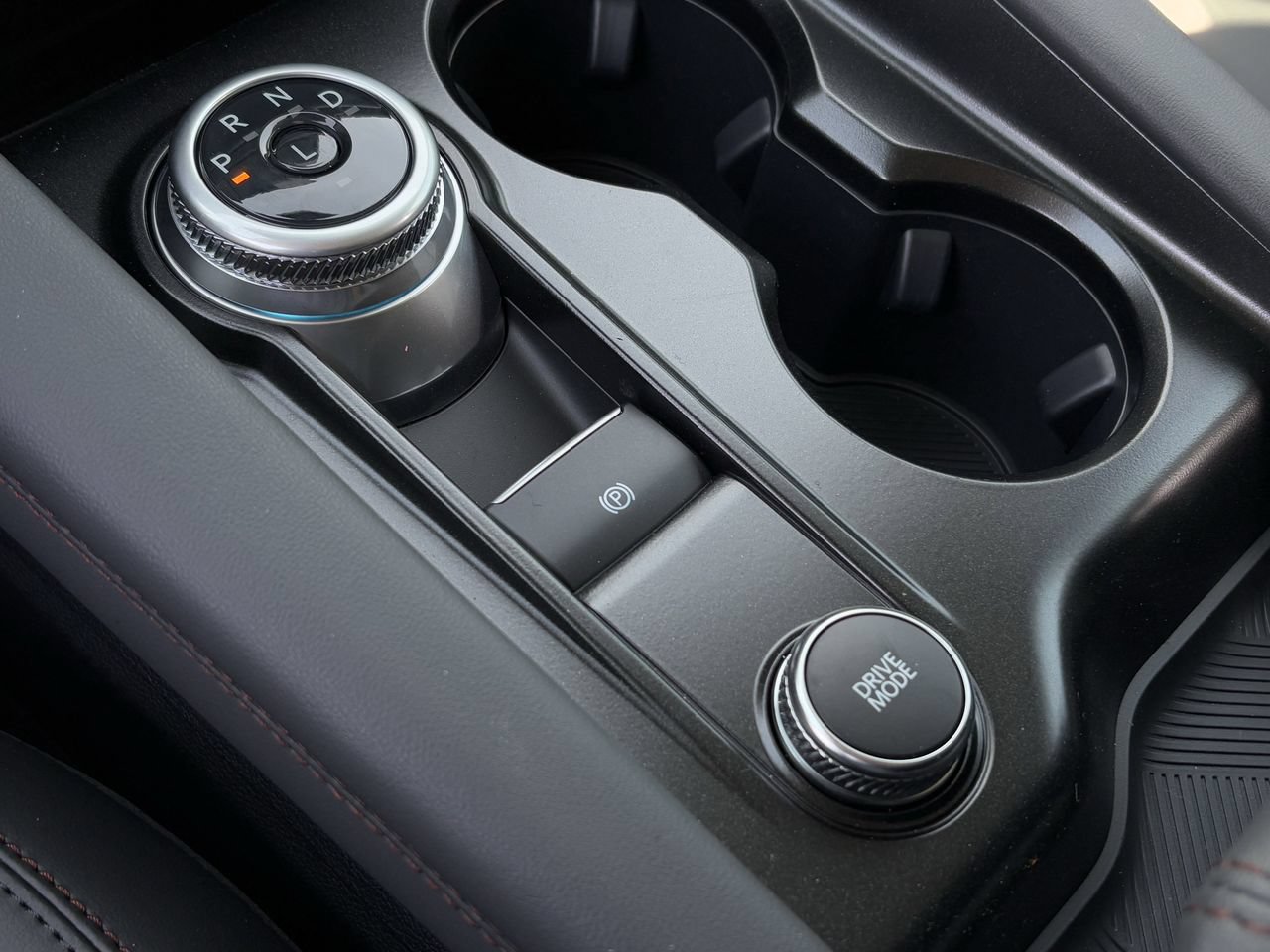 New 2026 Ford Explorer Active w/ Active Comfort Package RWD image 16