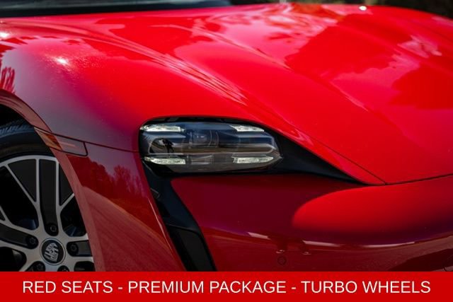 Used 2024 Porsche Taycan image 8