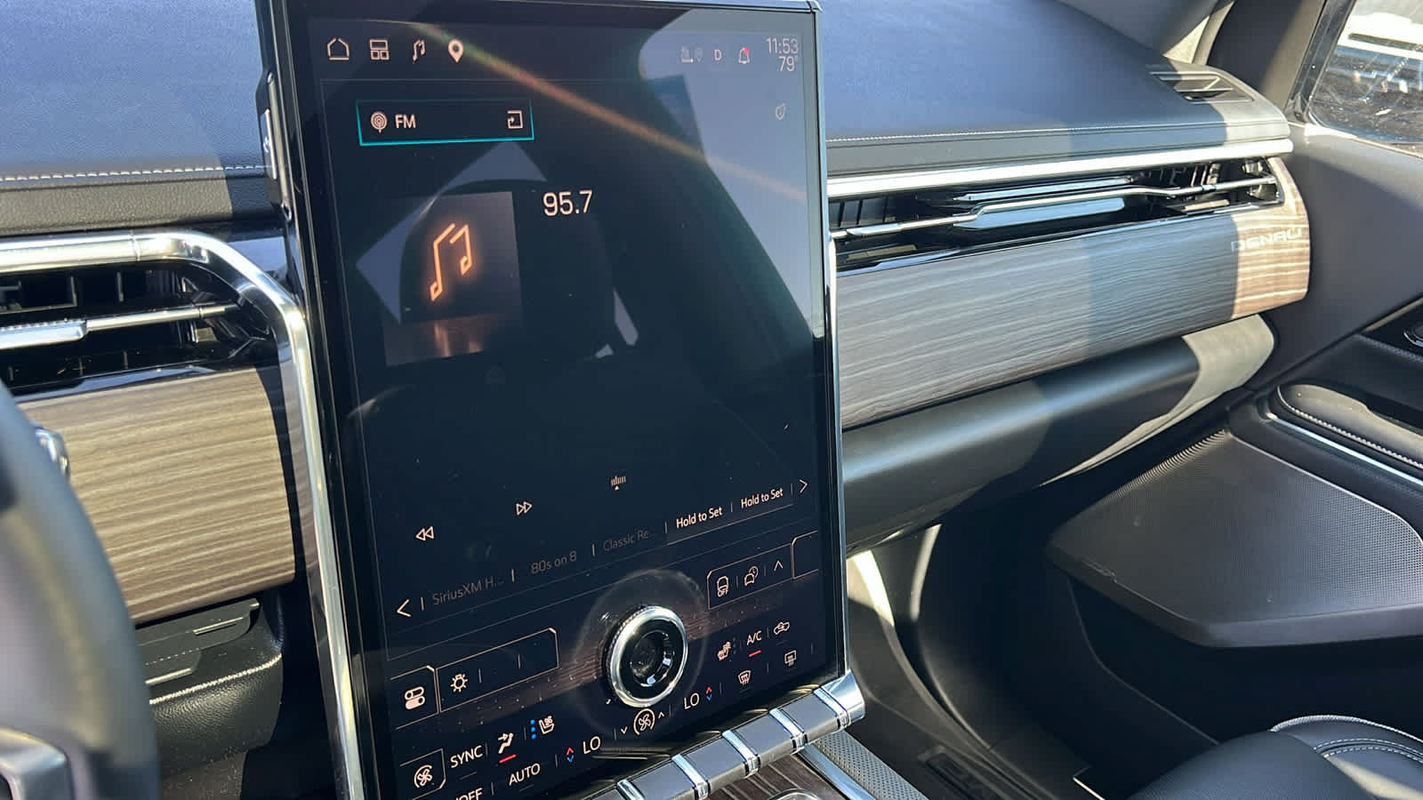 Certified 2024 GMC Sierra EV Denali AWD/4WD image 15