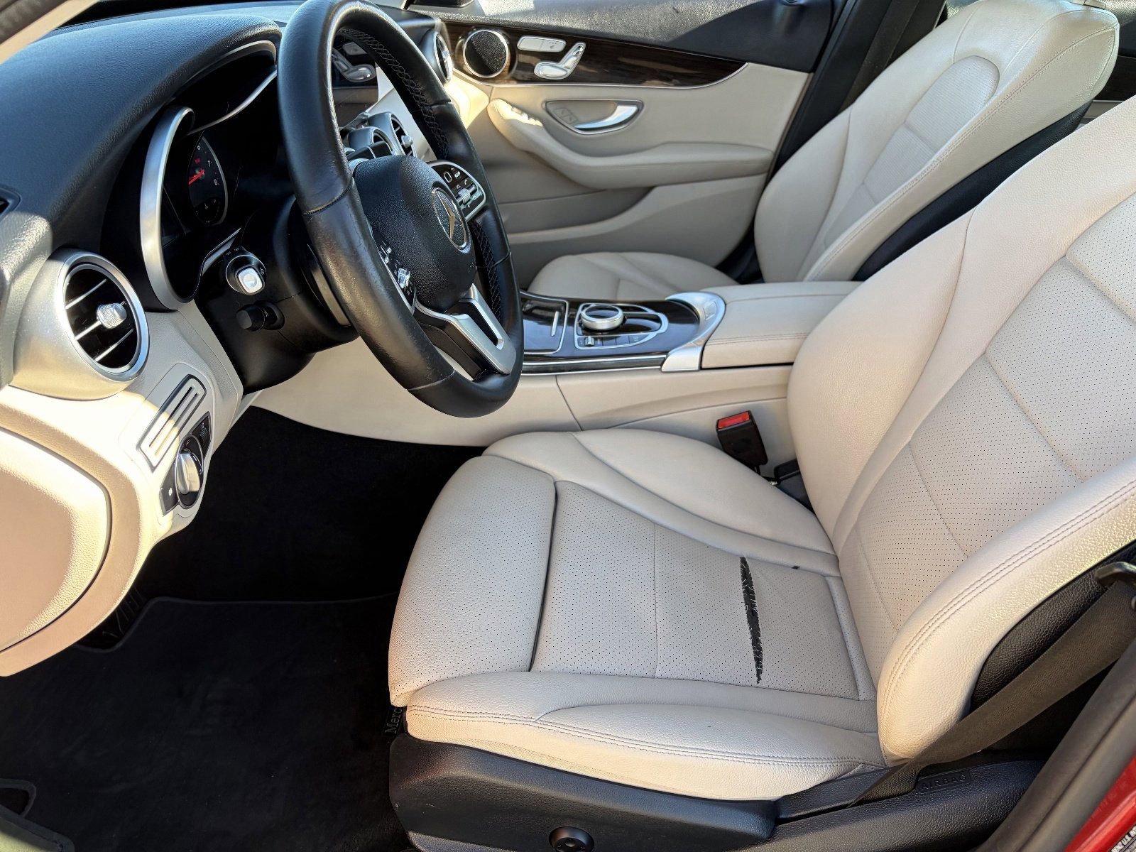 Used 2019 Mercedes-Benz C 300 Sedan image 20