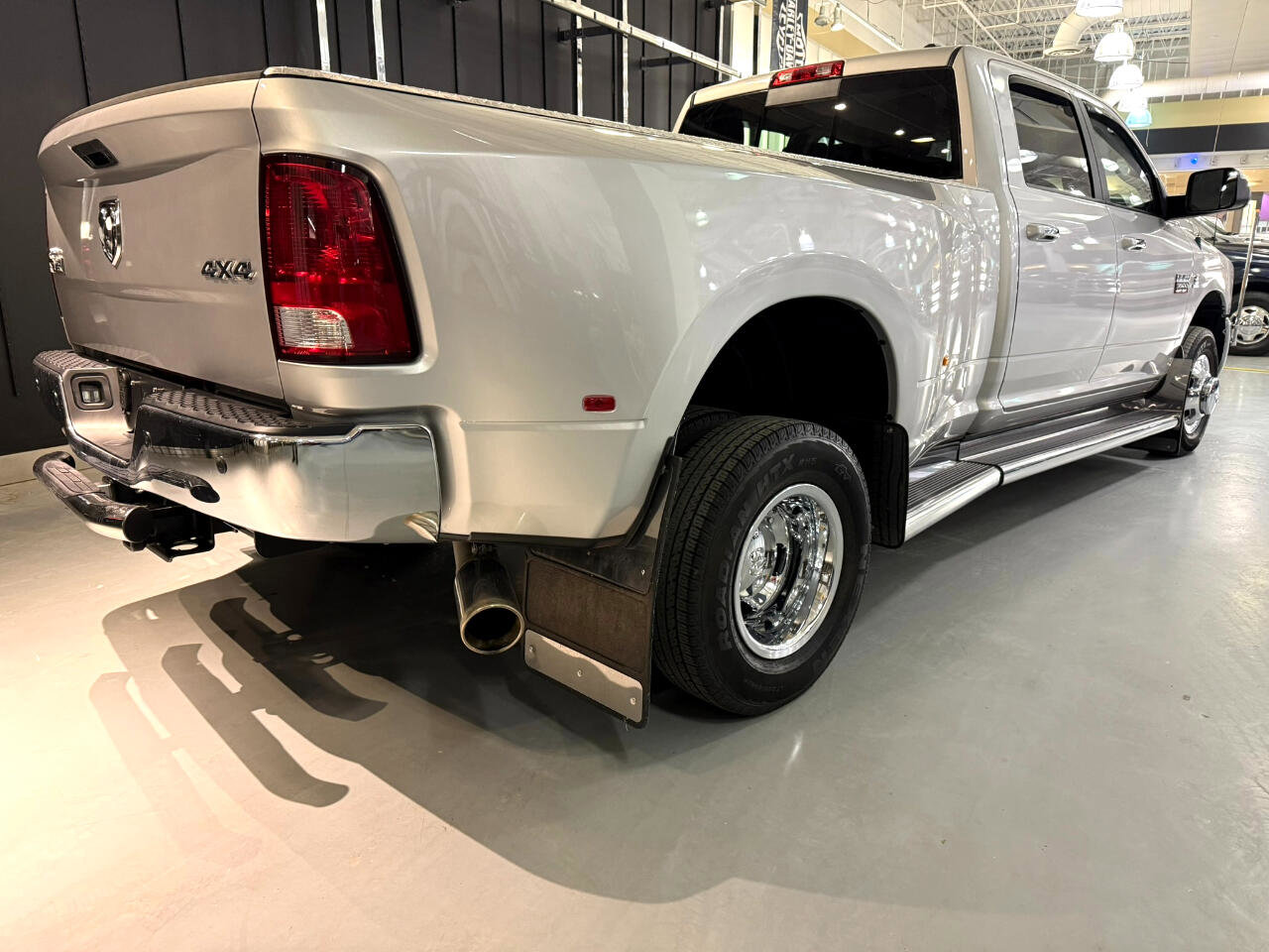 Used 2012 RAM 3500 Big Horn image 6