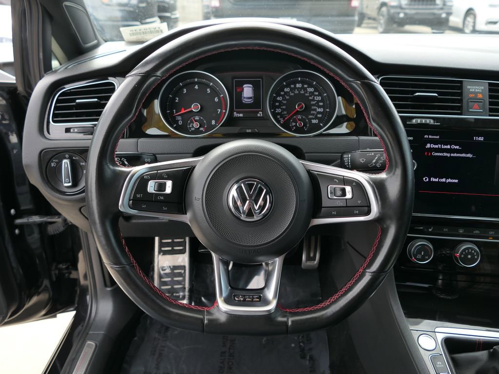 Used 2018 Volkswagen GTI SE image 15