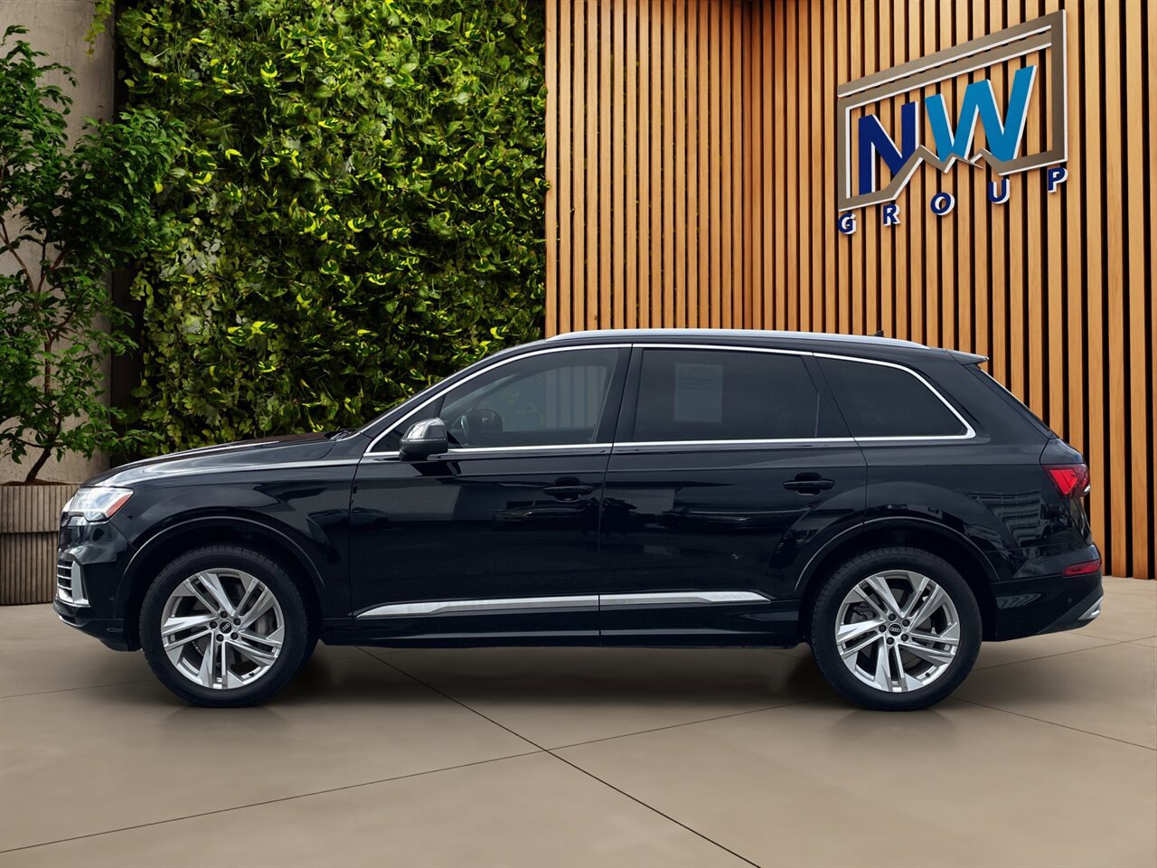 Used 2021 Audi Q7 3.0T Premium Plus AWD/4WD image 42