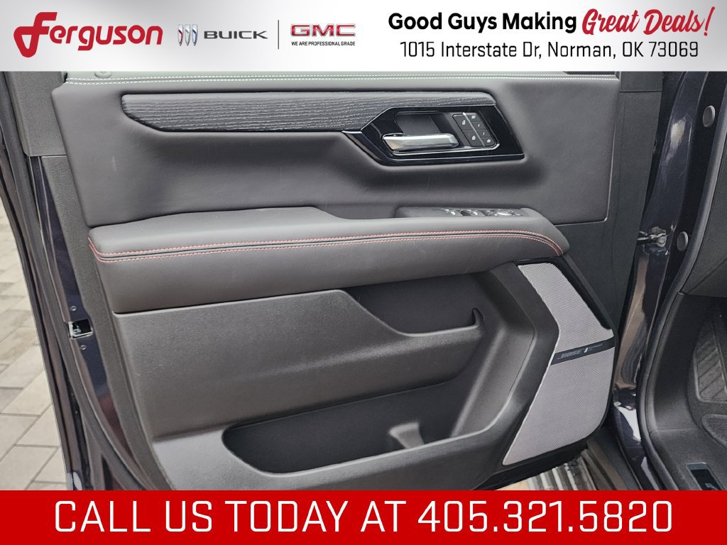 New 2026 GMC Yukon XL AT4 Ultimate AWD/4WD image 12