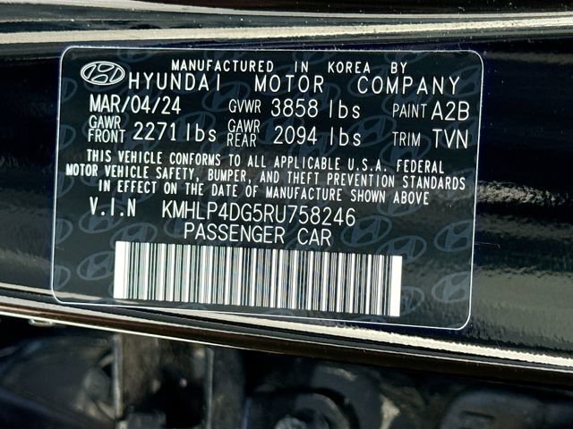 Used 2024 Hyundai Elantra Limited FWD image 33