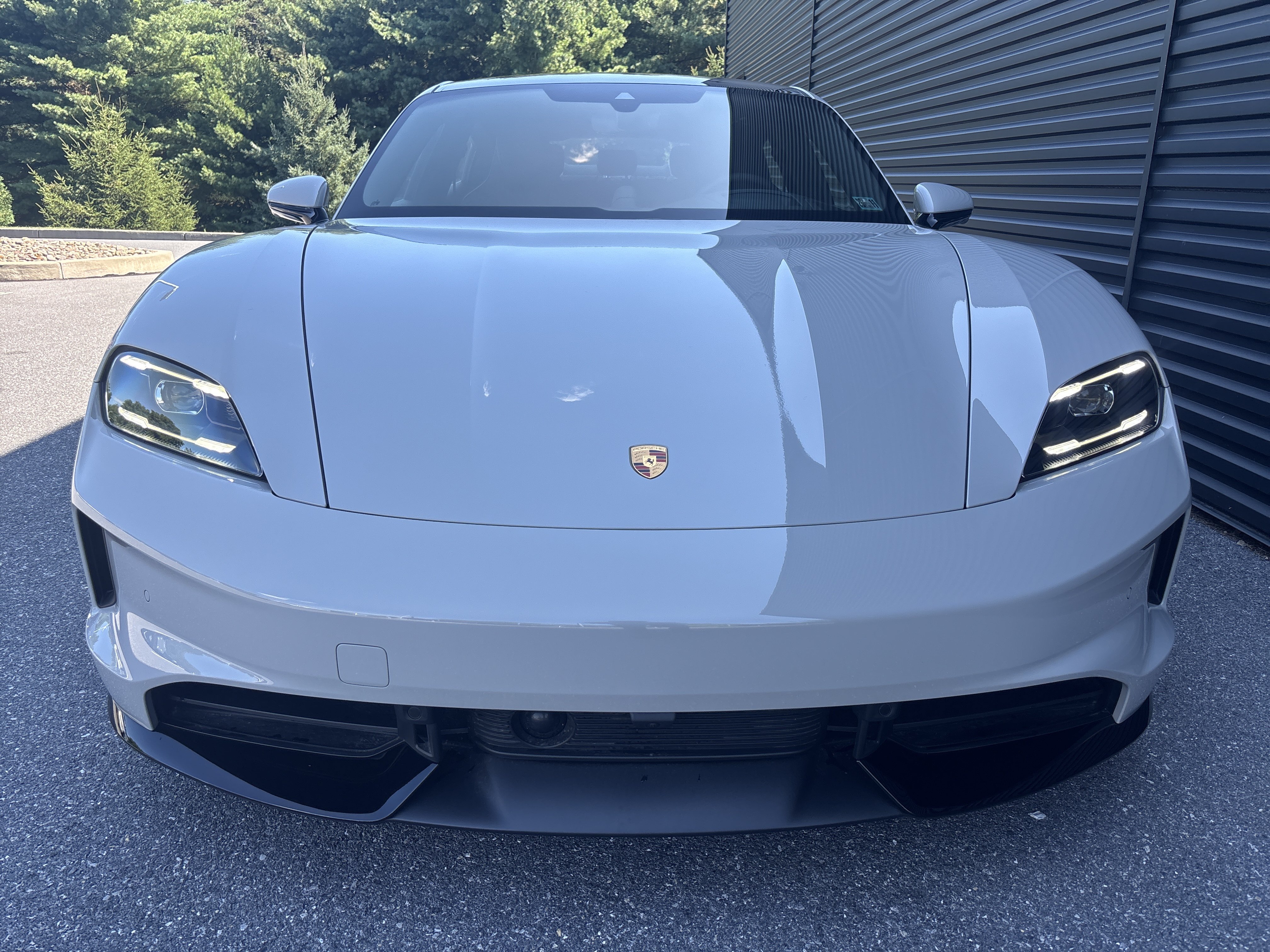 New 2026 Porsche Taycan GTS AWD/4WD image 9