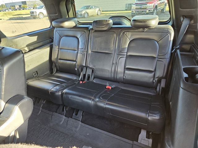 Used 2021 Lincoln Navigator Reserve w/ Luxury Package image 16