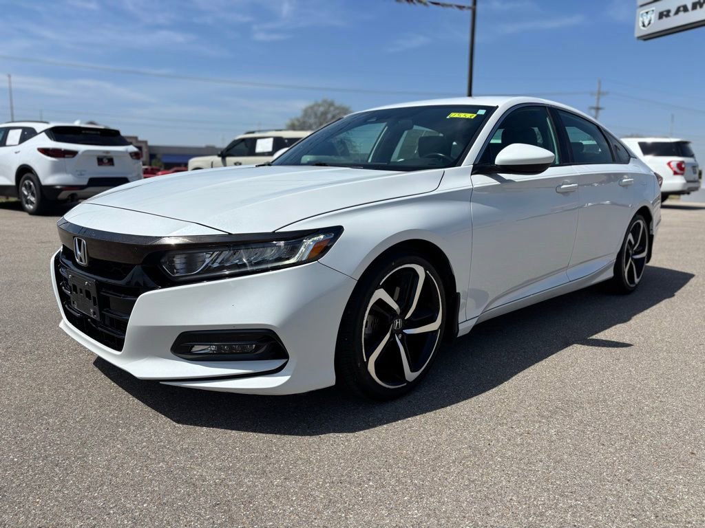 Used 2020 Honda Accord Sport image 2