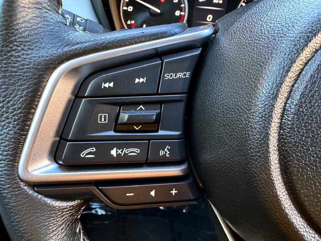 Used 2023 Subaru Outback Premium AWD/4WD image 25