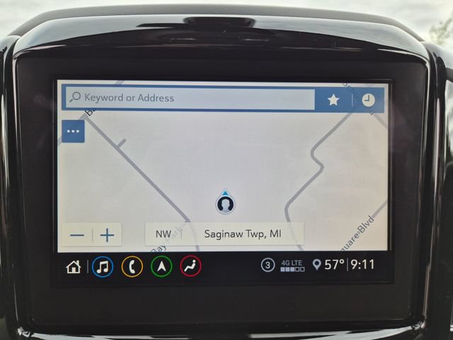 Used 2021 Chevrolet Traverse Premier FWD image 32