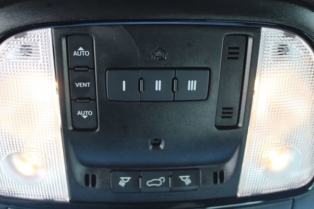 Used 2024 Dodge Durango GT image 36