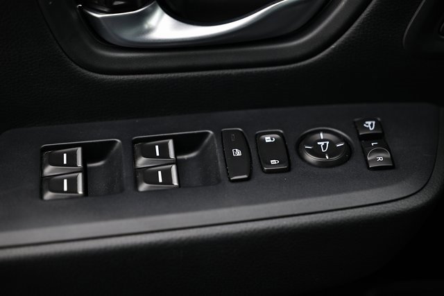 Certified 2025 Honda Pilot TrailSport image 18