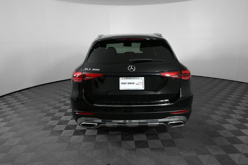 Certified 2025 Mercedes-Benz GLC 300 image 16