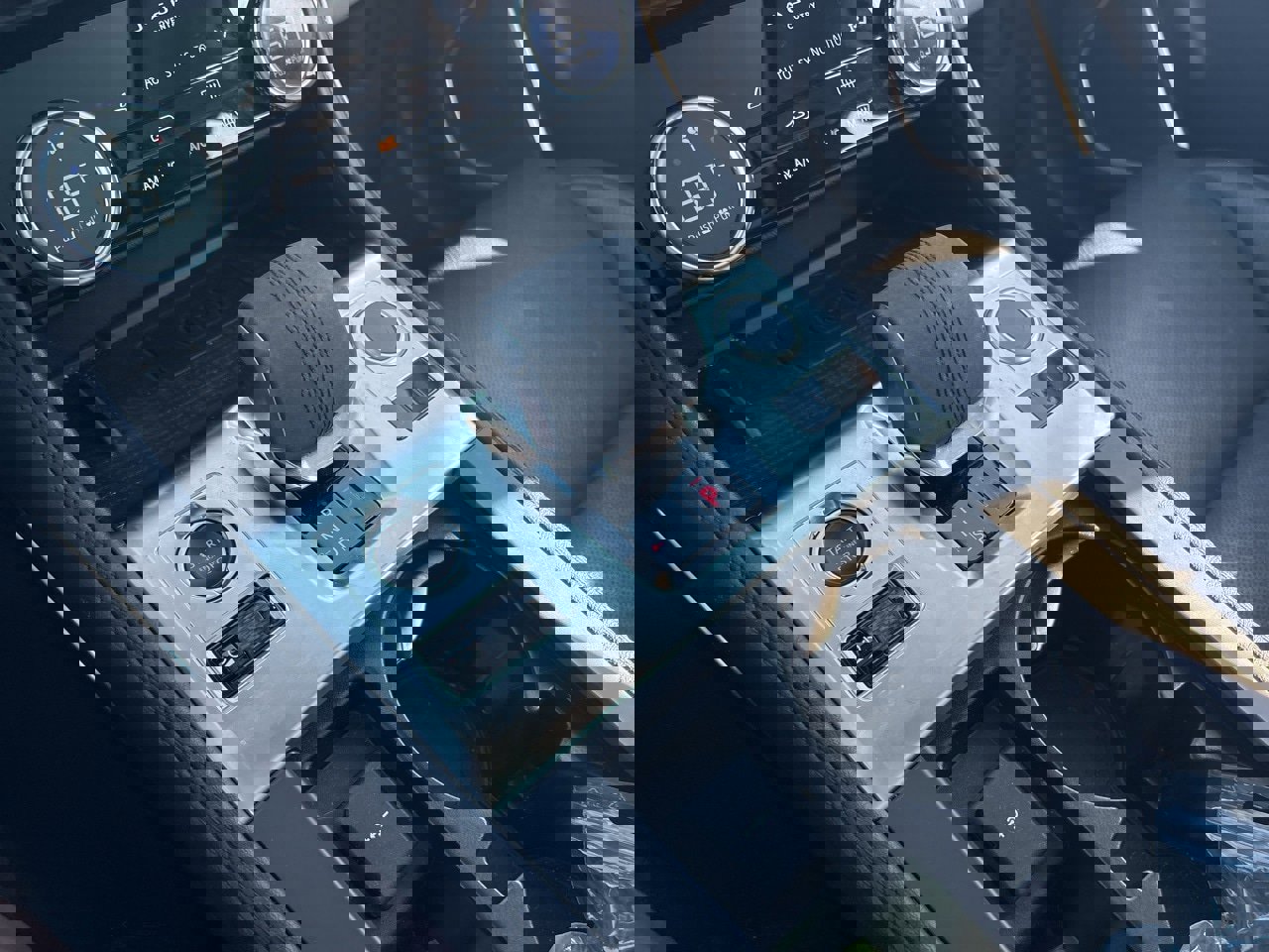 Used 2022 Jaguar F-PACE S image 18