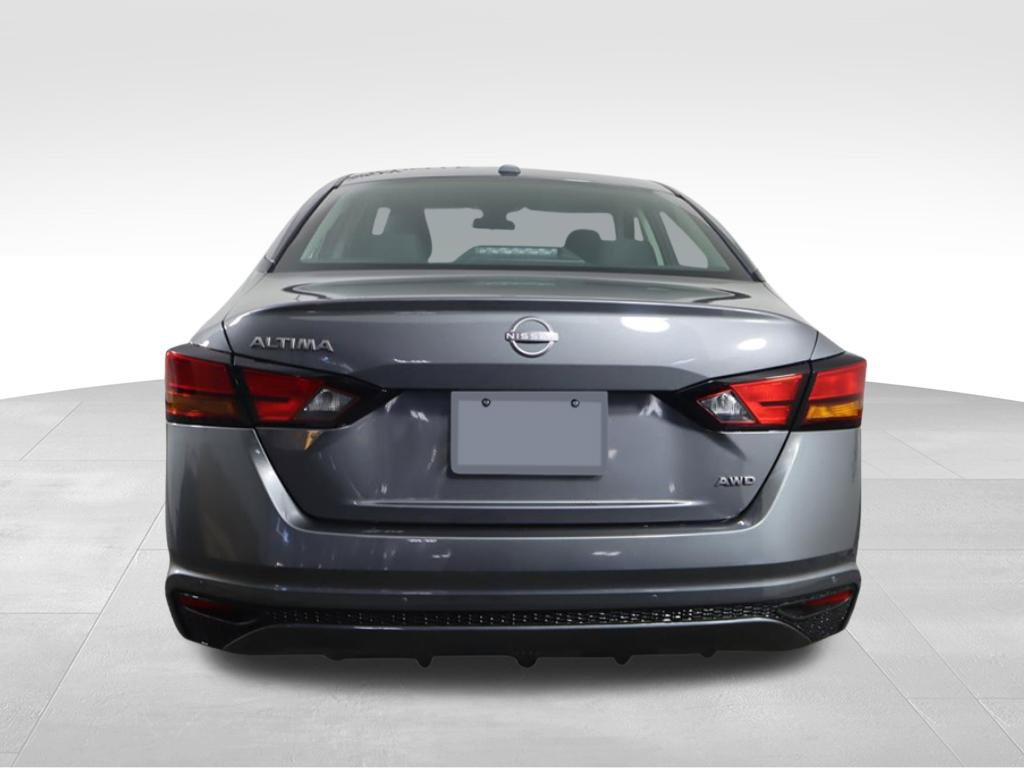 New 2026 Nissan Altima 2.5 SV AWD/4WD image 3