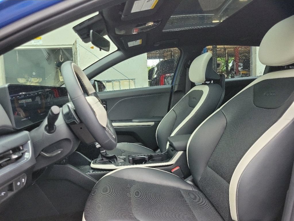 Certified 2026 Kia K4 GT-Line w/ GT-Line Sunroof Package FWD image 2