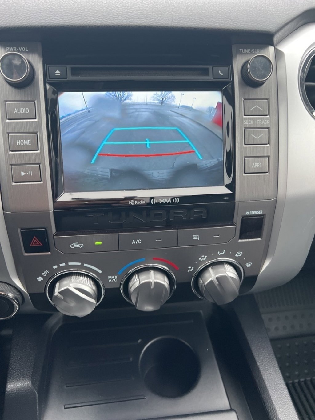 Used 2017 Toyota Tundra SR5 image 4
