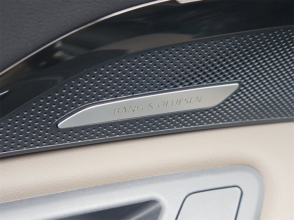 New 2025 Audi Q5 Premium Plus image 13