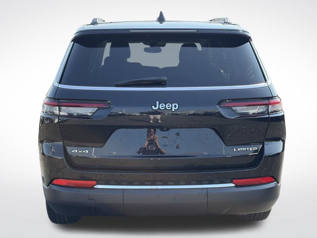 Certified 2024 Jeep Grand Cherokee L Limited AWD/4WD image 8