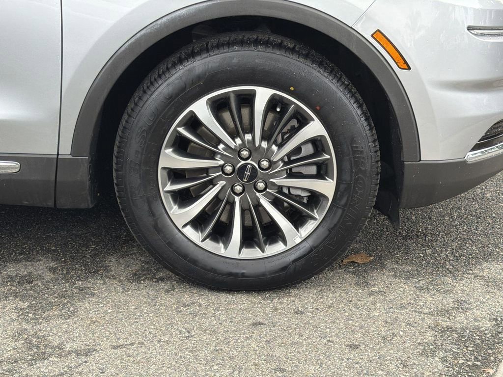 Used 2023 Lincoln Nautilus Reserve image 33