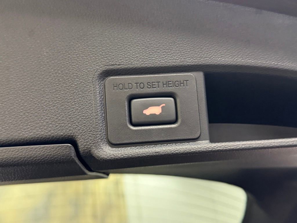 Used 2024 Acura RDX SH-AWD w/ Technology Package image 37