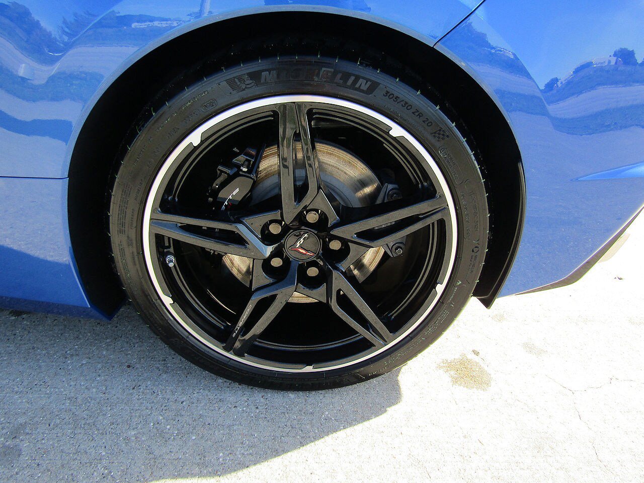 Used 2022 Chevrolet Corvette Stingray Preferred Cpe w/ Z51 Performance Package RWD image 23