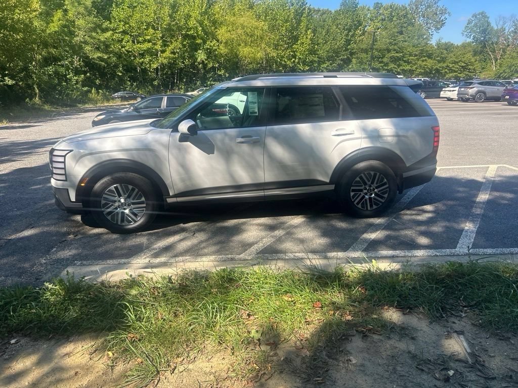 New 2026 Hyundai Palisade SEL Premium FWD image 2