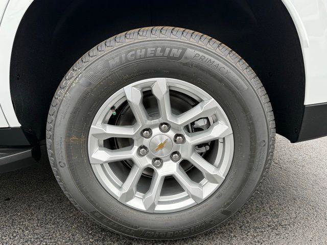 New 2026 Chevrolet Tahoe LS image 18