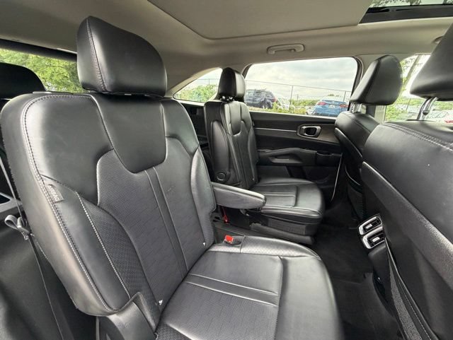 Used 2024 Kia Sorento X-Line EX AWD/4WD image 23