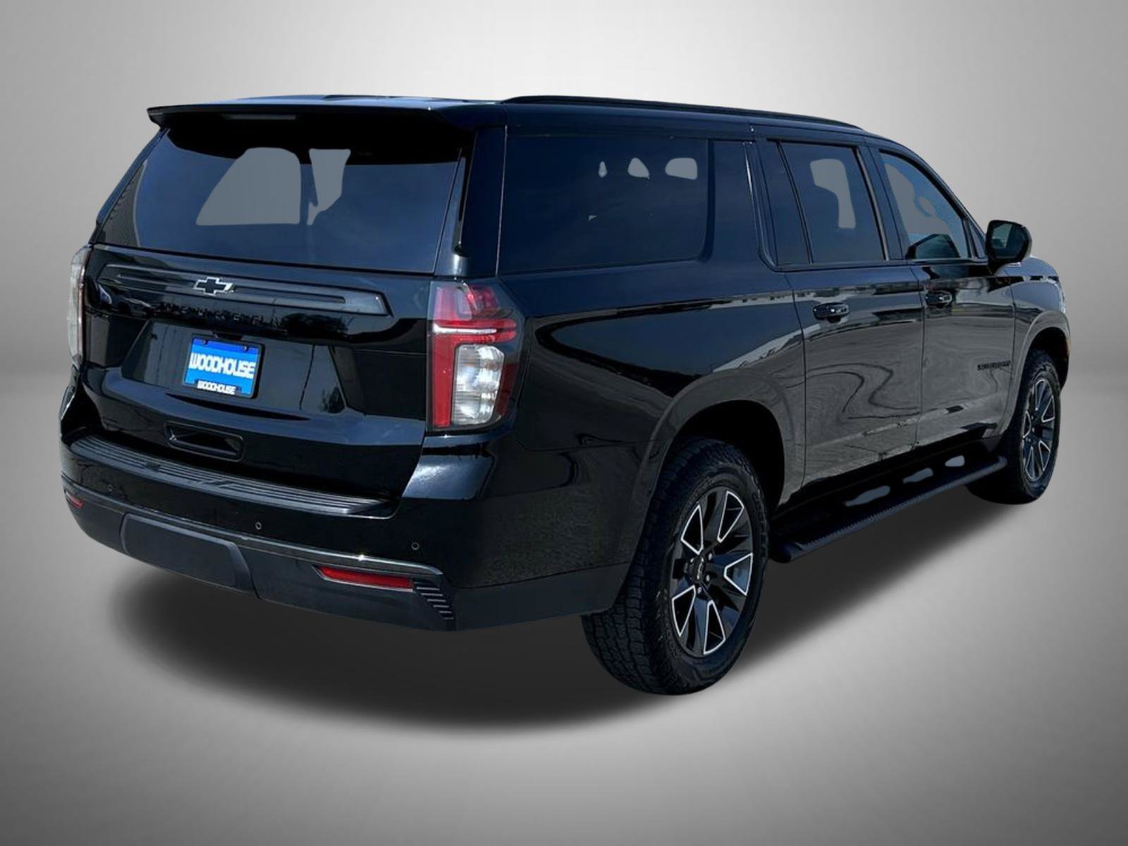 Certified 2021 Chevrolet Suburban Z71 w/ Rear Media and Nav Package AWD/4WD image 6