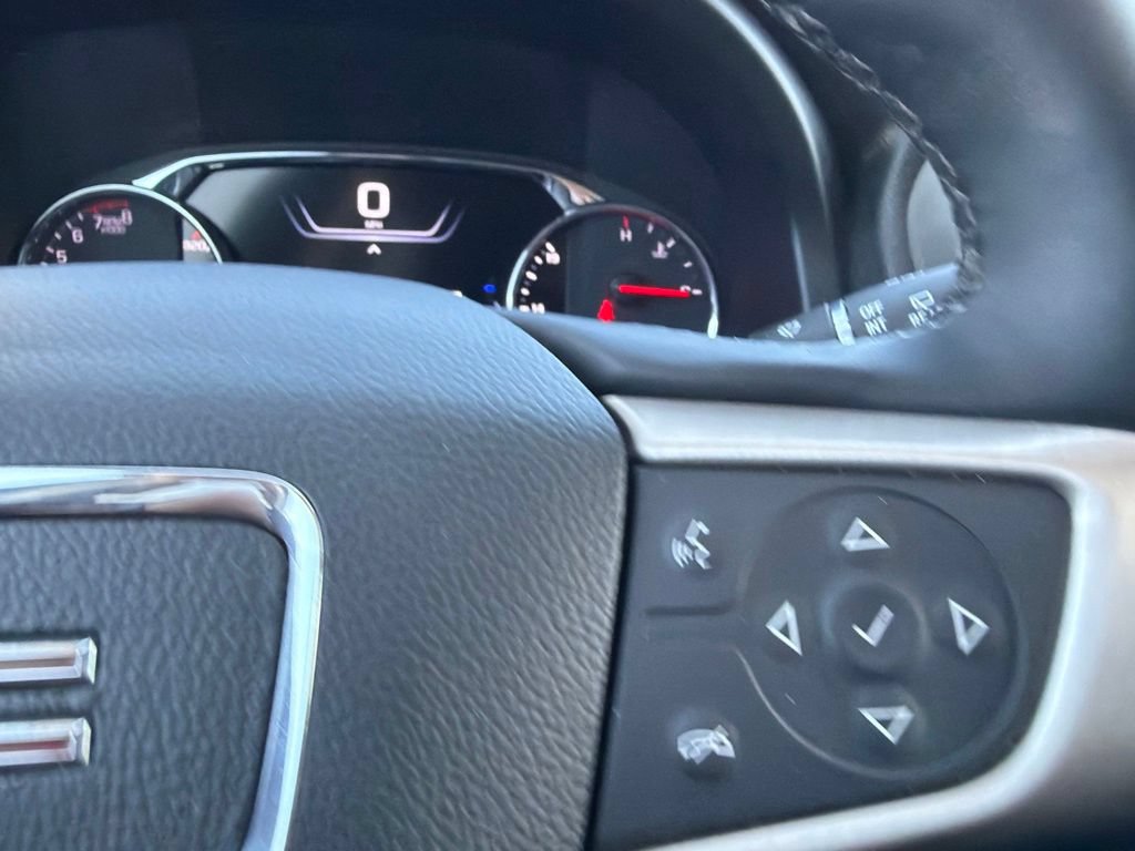 Used 2023 GMC Acadia Denali AWD/4WD image 9