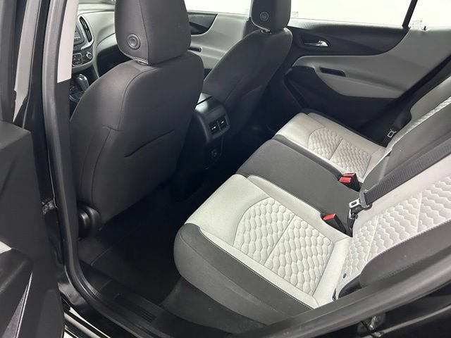 Used 2019 Chevrolet Equinox LS FWD image 15