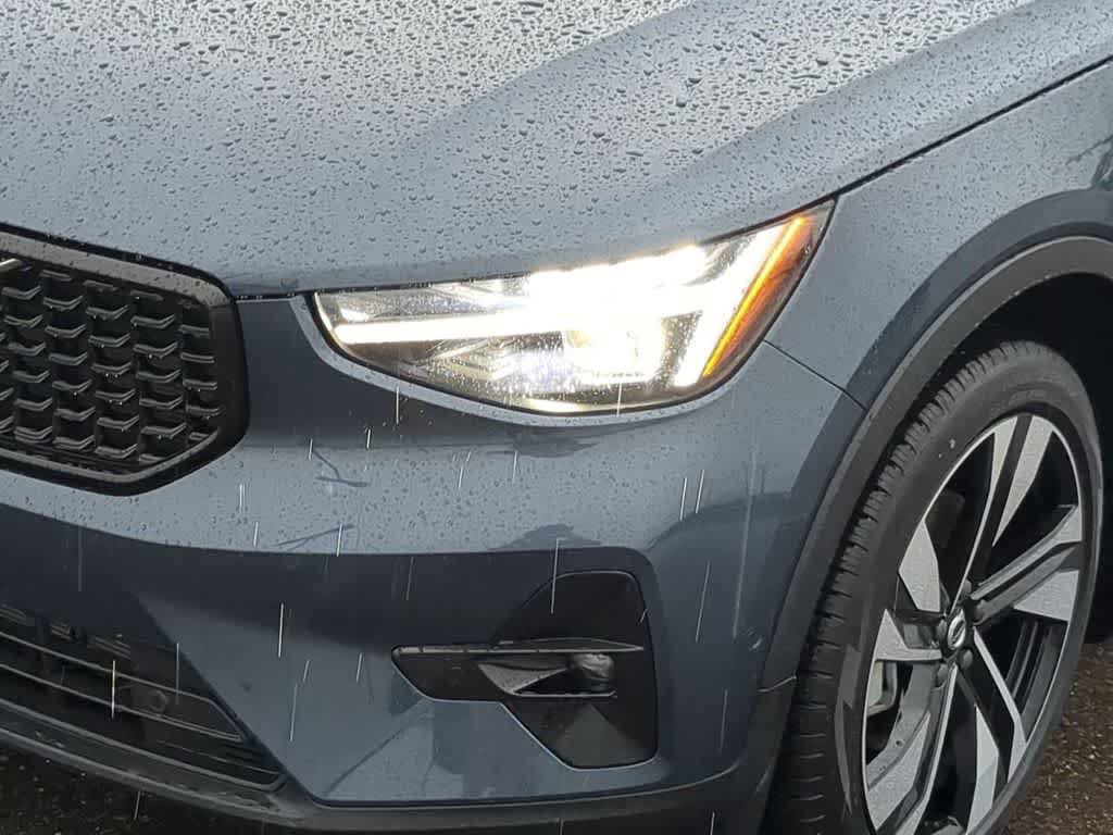 Certified 2026 Volvo XC40 B5 Ultra w/ Protection Package Premier AWD/4WD image 10