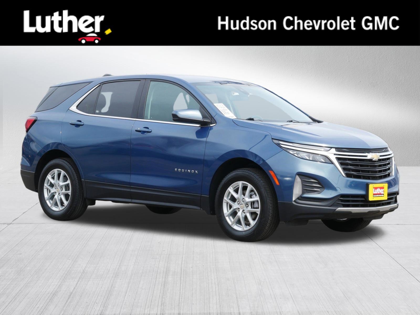 Used 2024 Chevrolet Equinox LT w/ LPO, Floor Liner Package AWD/4WD image 1