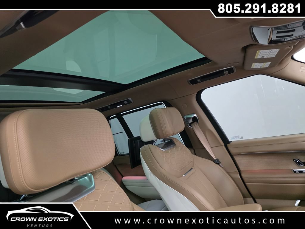 Used 2023 Land Rover Range Rover SV AWD/4WD image 14