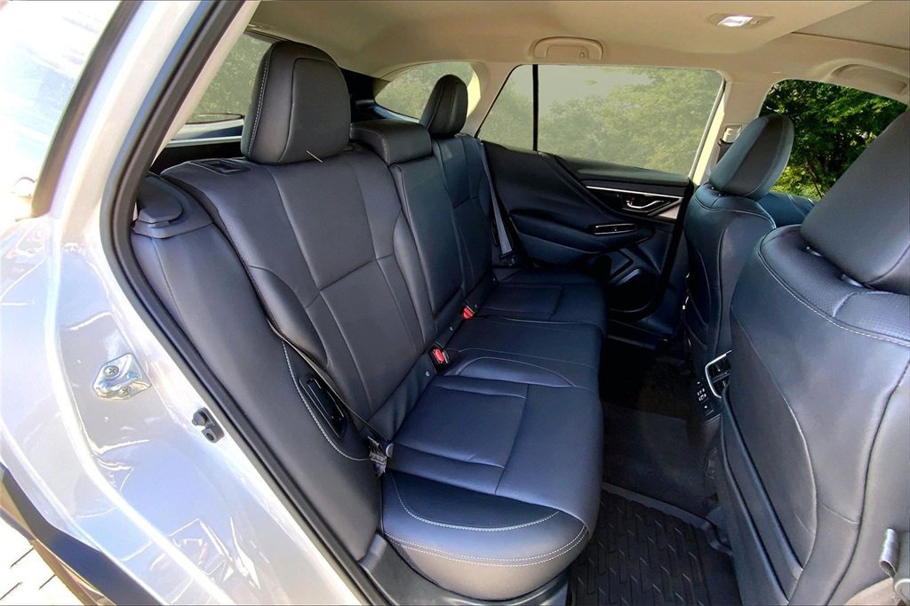 Used 2023 Subaru Outback Limited XT w/ Popular Package #2 image 25