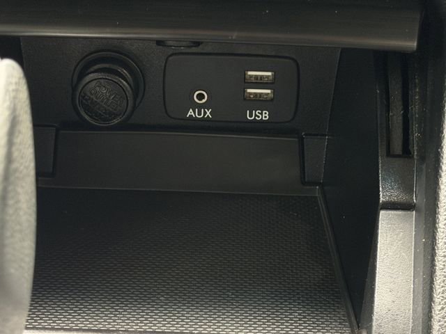 Used 2017 Subaru Outback 3.6R Limited AWD/4WD image 22