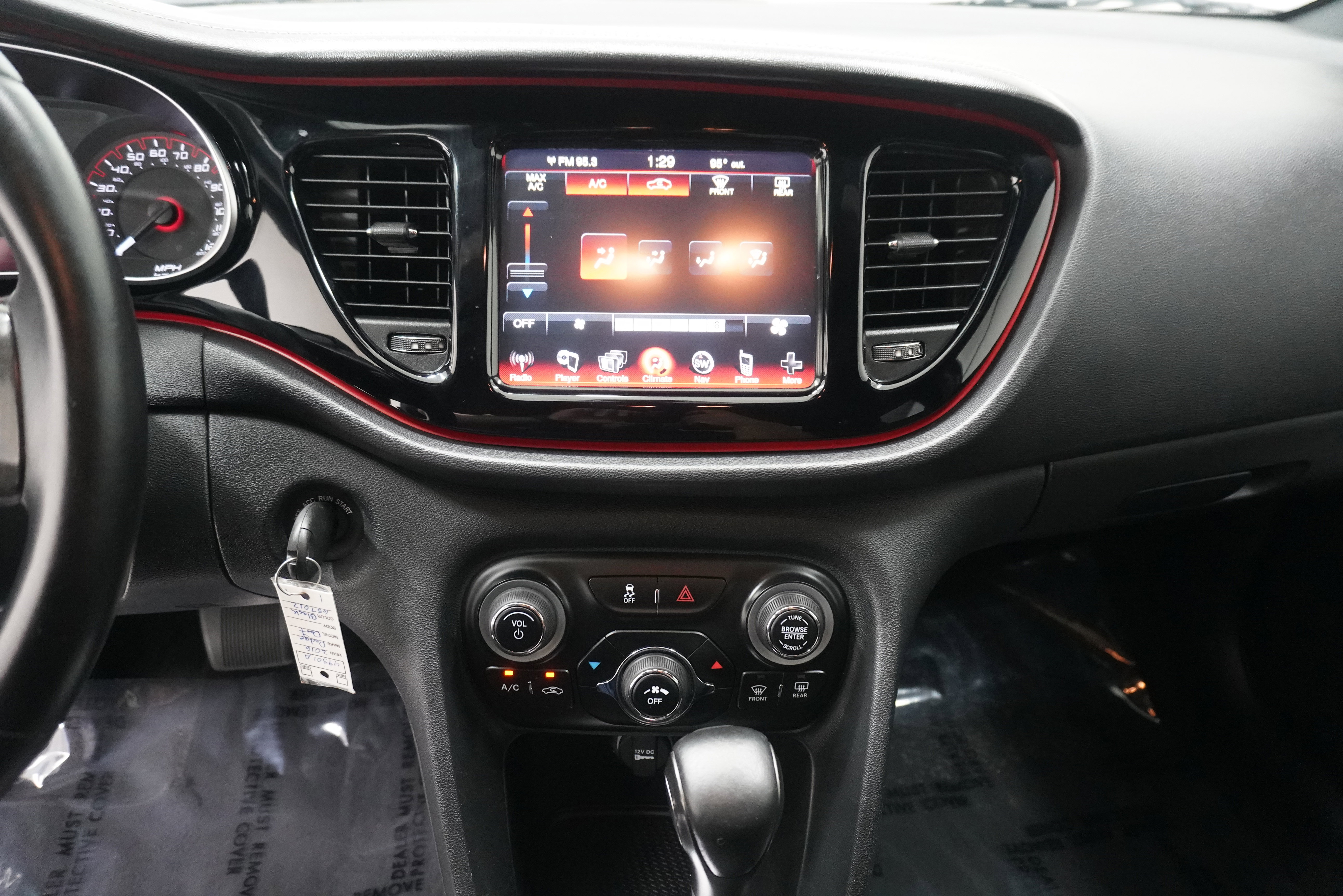 Used 2016 Dodge Dart SXT FWD image 17