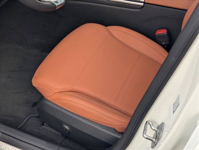New 2026 Mercedes-Benz C 300 Sedan image 4