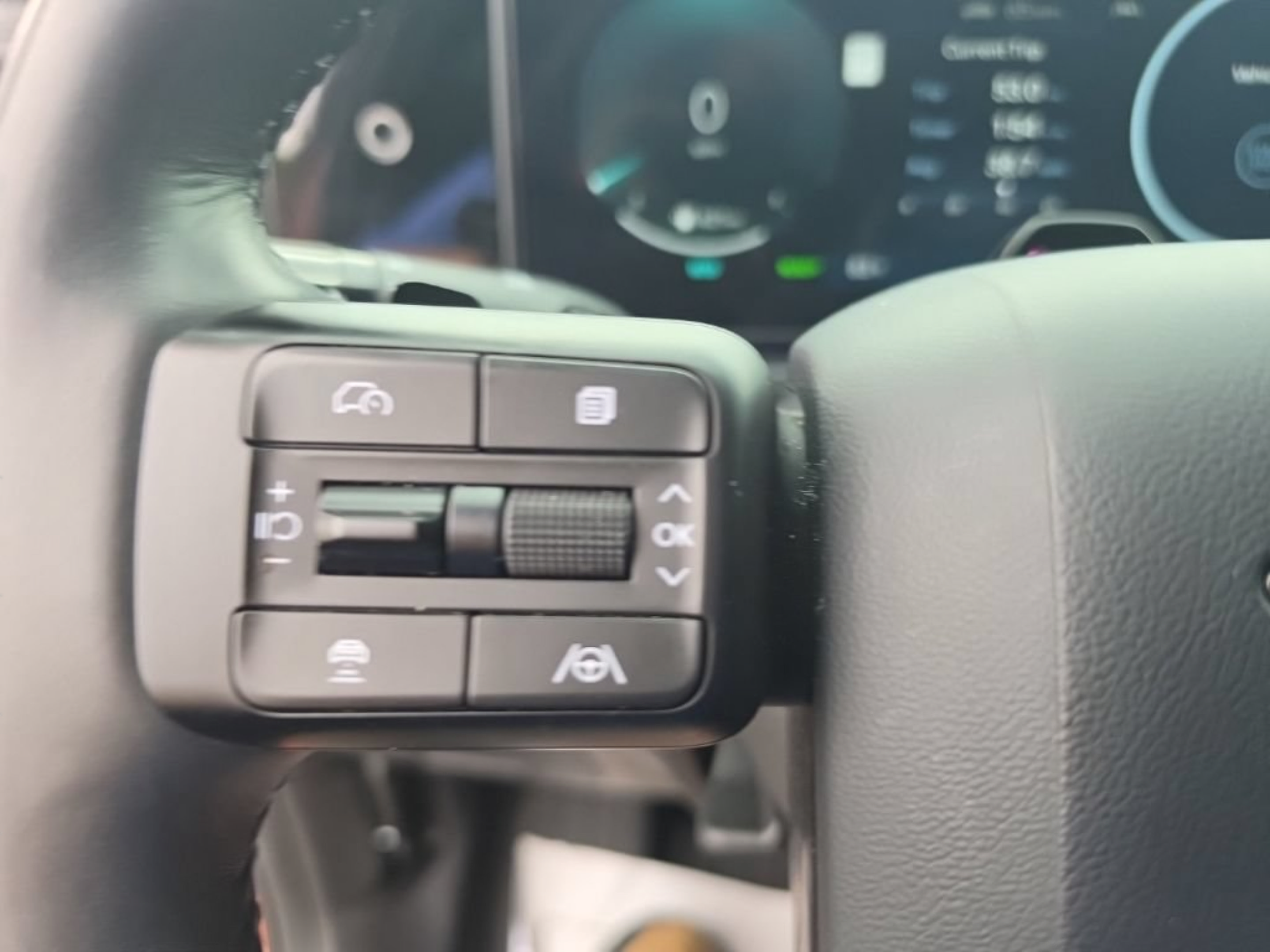 Used 2025 Hyundai Santa Fe Calligraphy FWD image 14