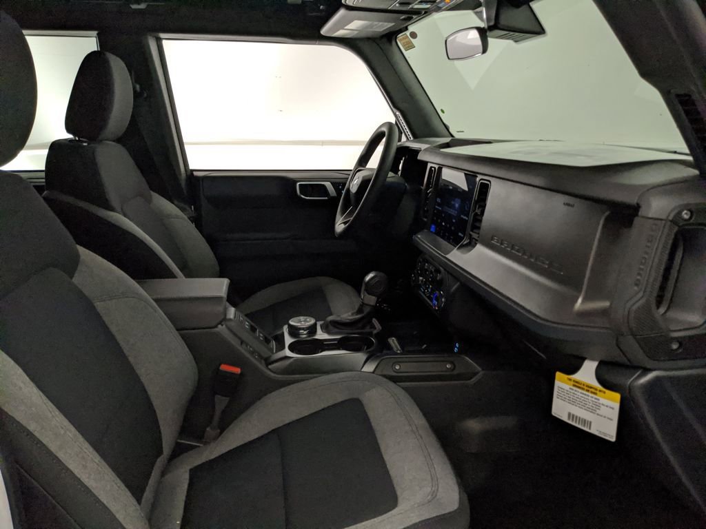New 2025 Ford Bronco 4-Door image 26