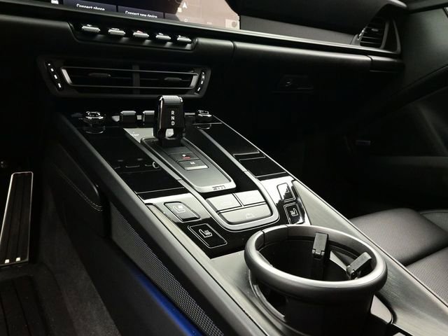 Certified 2024 Porsche 911 Carrera GTS RWD image 11