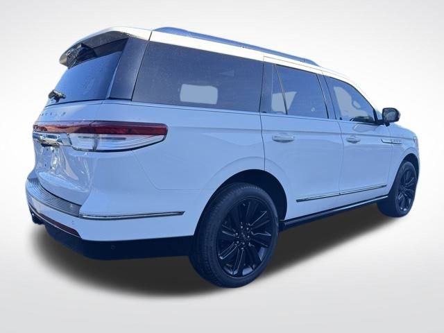 Certified 2022 Lincoln Navigator Reserve image 5