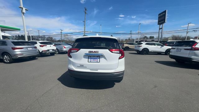 Used 2023 GMC Terrain SLE w/ Driver Convenience Package image 7