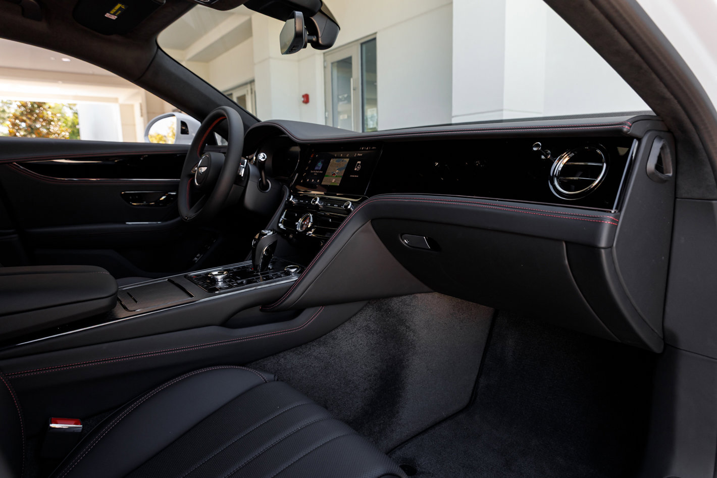 New 2026 Bentley Flying Spur Plug-In Hybrid image 24