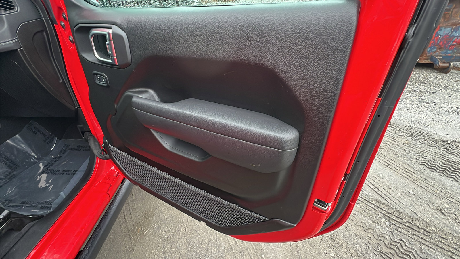 Used 2025 Jeep Wrangler 4xe Rubicon 20th Anniversary w/ Convenience Group image 18