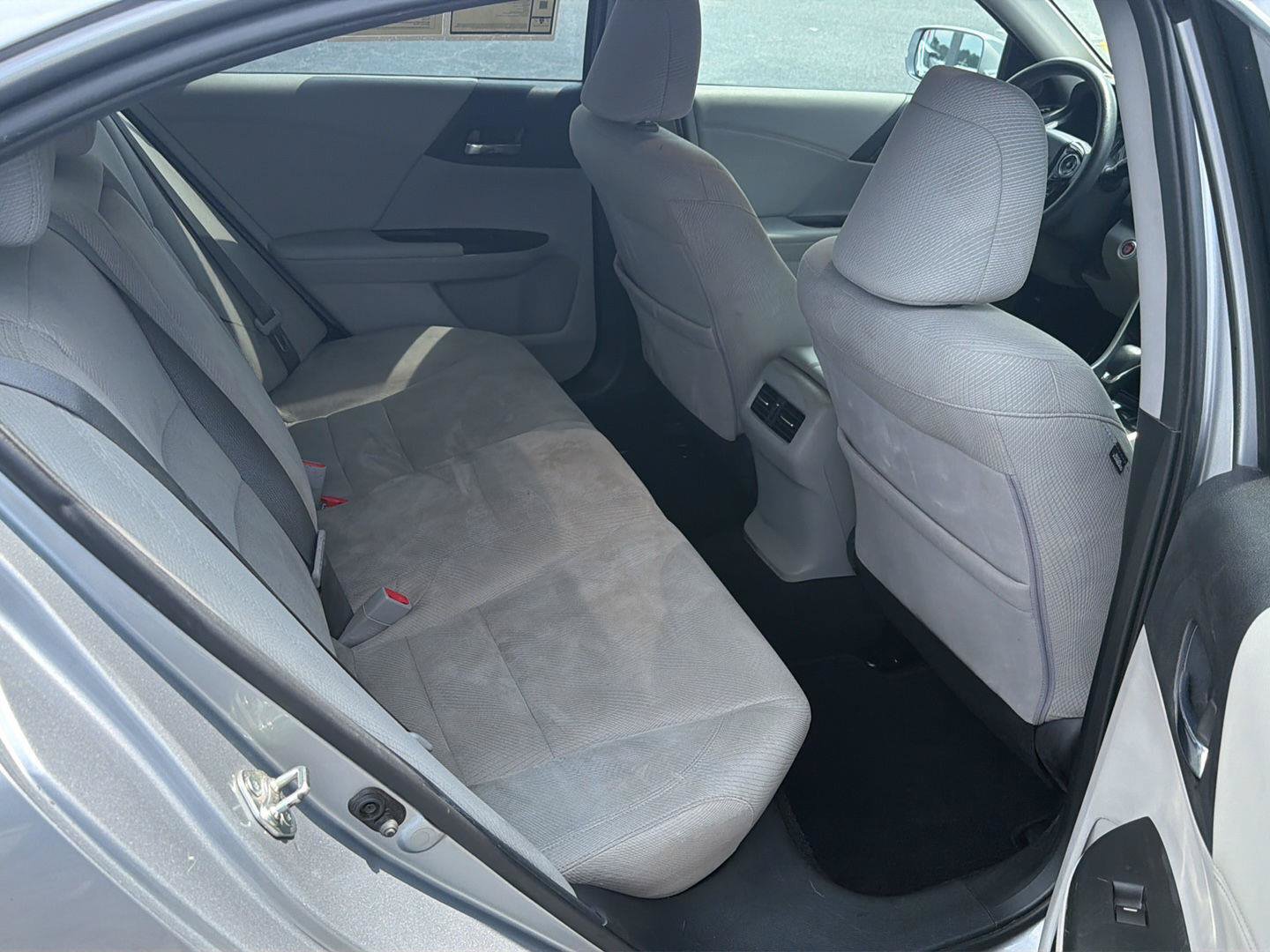 Used 2016 Honda Accord EX image 12